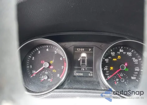 2017 Volkswagen Passat 1.8T S z USA, uszkodzony, nr VIN 1VWAT7A31HC068117